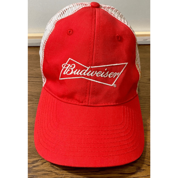 2018 Budweiser Beer Trucker  Adjustable Mesh Back Hat/Cap Red White - Picture 1 of 11